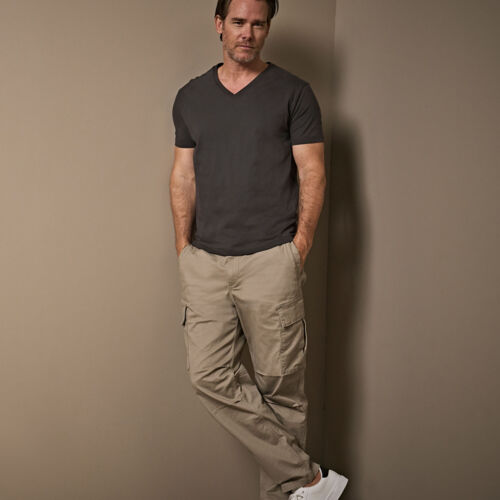 Men's Fashion V-Neck Sof-Tee Thumbnail