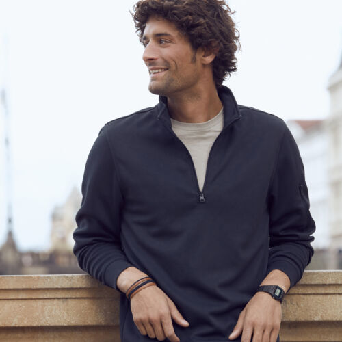 Clique Basic Active Quarter Zip Thumbnail