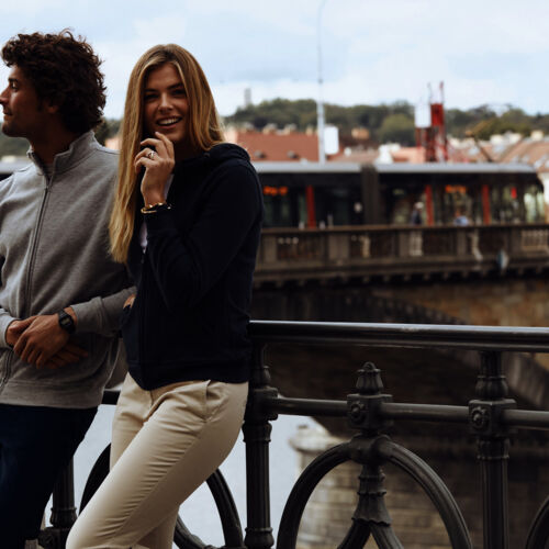 Clique Cardigan Thumbnail